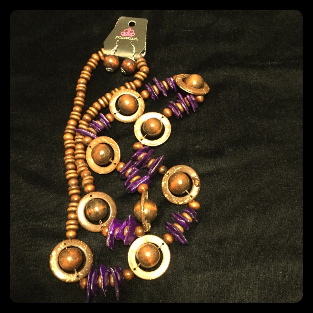 🆕 Long Wooden Necklace with Earrings